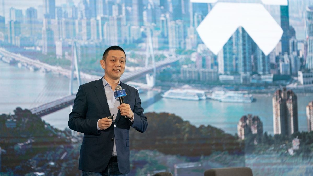 William Li,  Li Bin,  NIO founder,  NIO CEO,  Chinese electric vehicles,  EV industry leaders,  smart mobility China,  Battery-as-a-Service,  electric car innovation,  global EV market  news title: