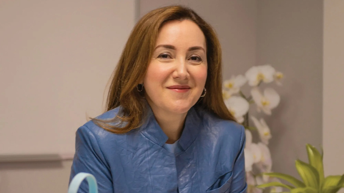 Noosheen Hashemi,  HAND Foundation founder,  Iranian American entrepreneur,  social impact leader,  global philanthropy,  women empowerment,  Noosheen Hashemi biography,  tech investor,  economic development,  social innovation