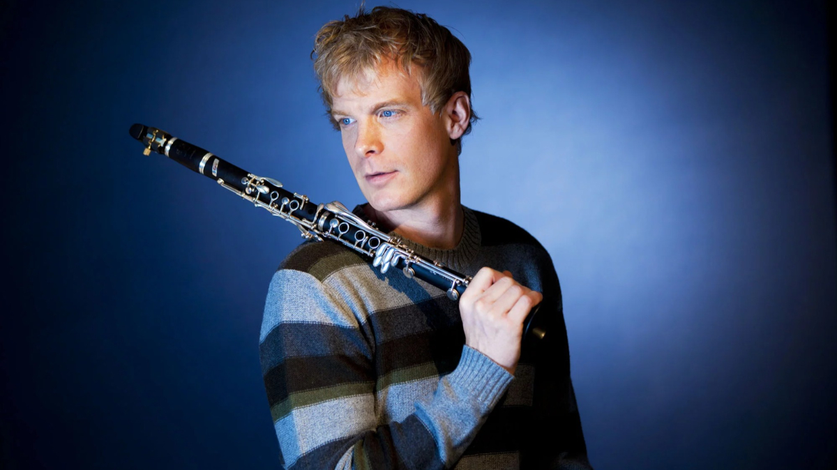 Martin Frost,  CMR Surgical,  robotics entrepreneur,  surgical robots,  autonomous manufacturing,  MedTech innovation,  industrial robotics,  startup leadership