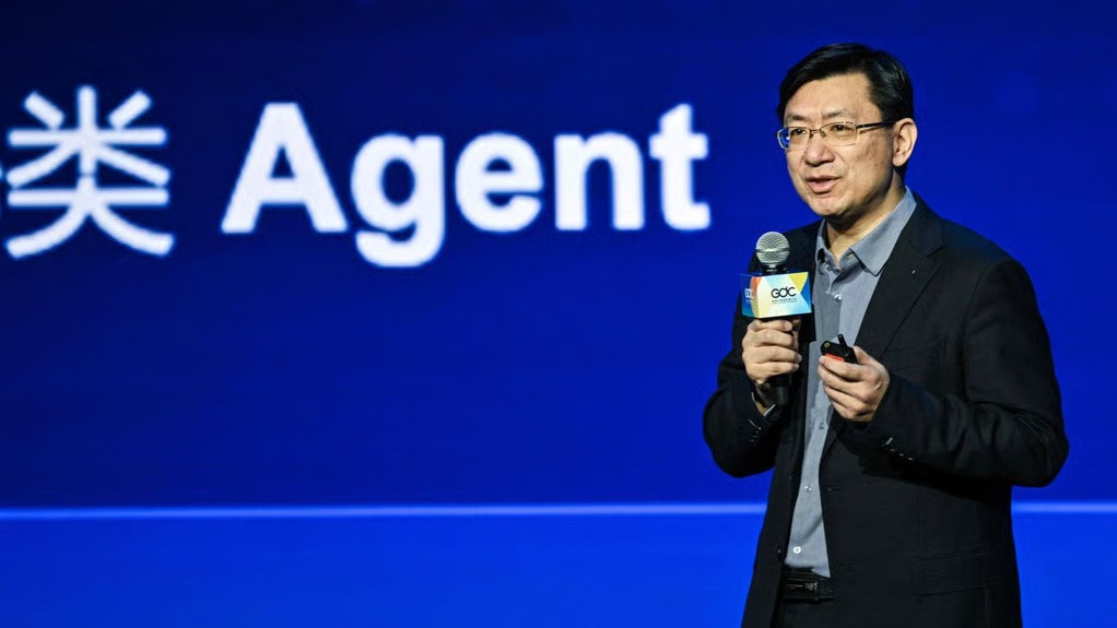 Jiang Daxin,  Chinese technology entrepreneur,  China tech investor,  innovative business leader,  AI and digital transformation,  technology ventures China,  entrepreneurship mentorship,  software platform founder,  scalable business solutions,  Jiang Daxin biography