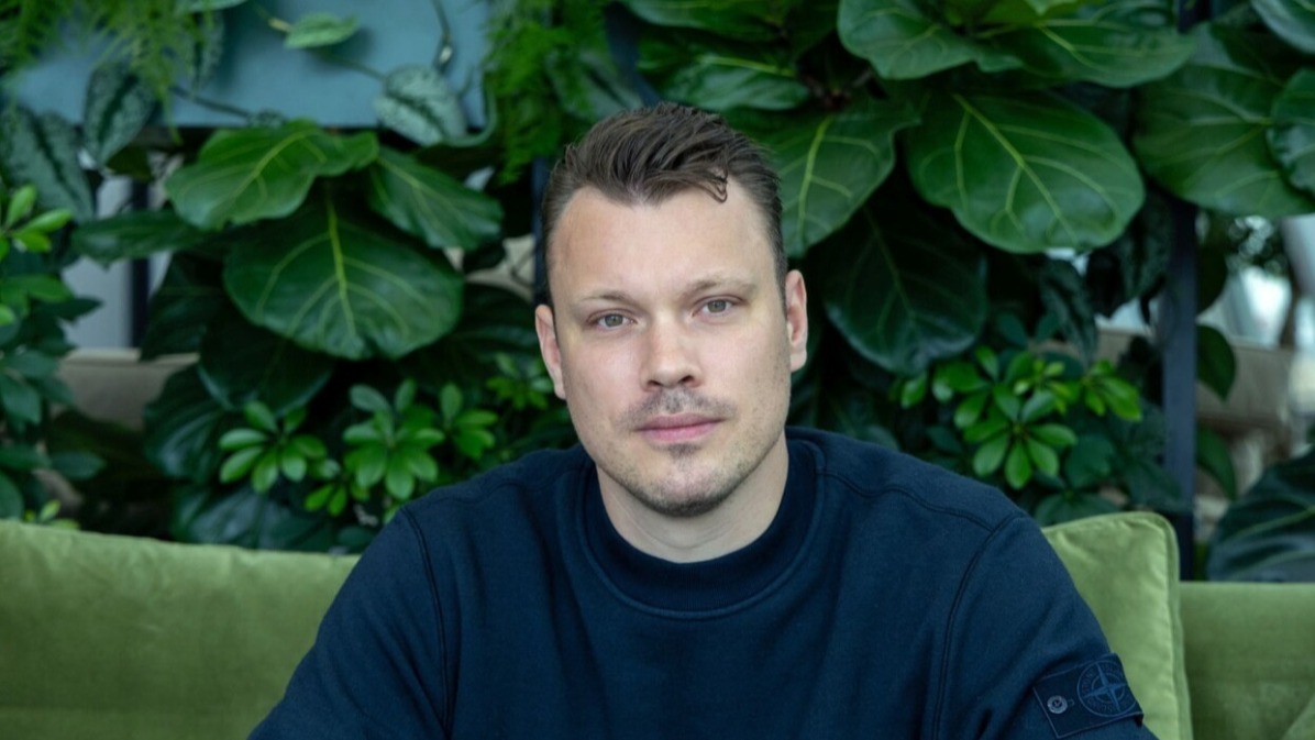 Victor Riparbelli,  Synthesia,  AI video,  virtual humans,  artificial intelligence,  tech entrepreneur,  digital communication,  video technology,  UK tech leaders,  Victor Riparbelli biography