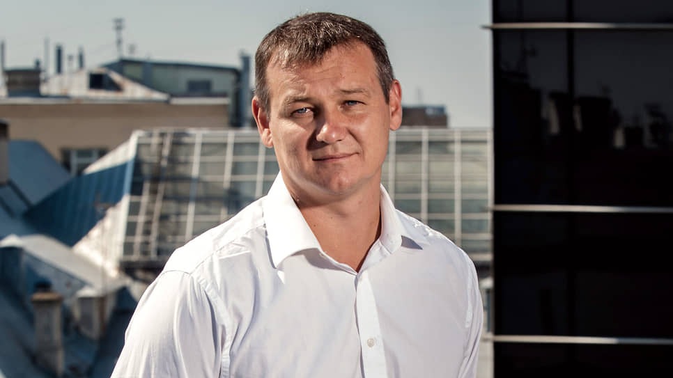 Viktor Remsha,  Finam,  Russian entrepreneur,  fintech pioneer,  online investing,  digital finance,  investment platforms,  financial technology,  startup investor,  brokerage innovation