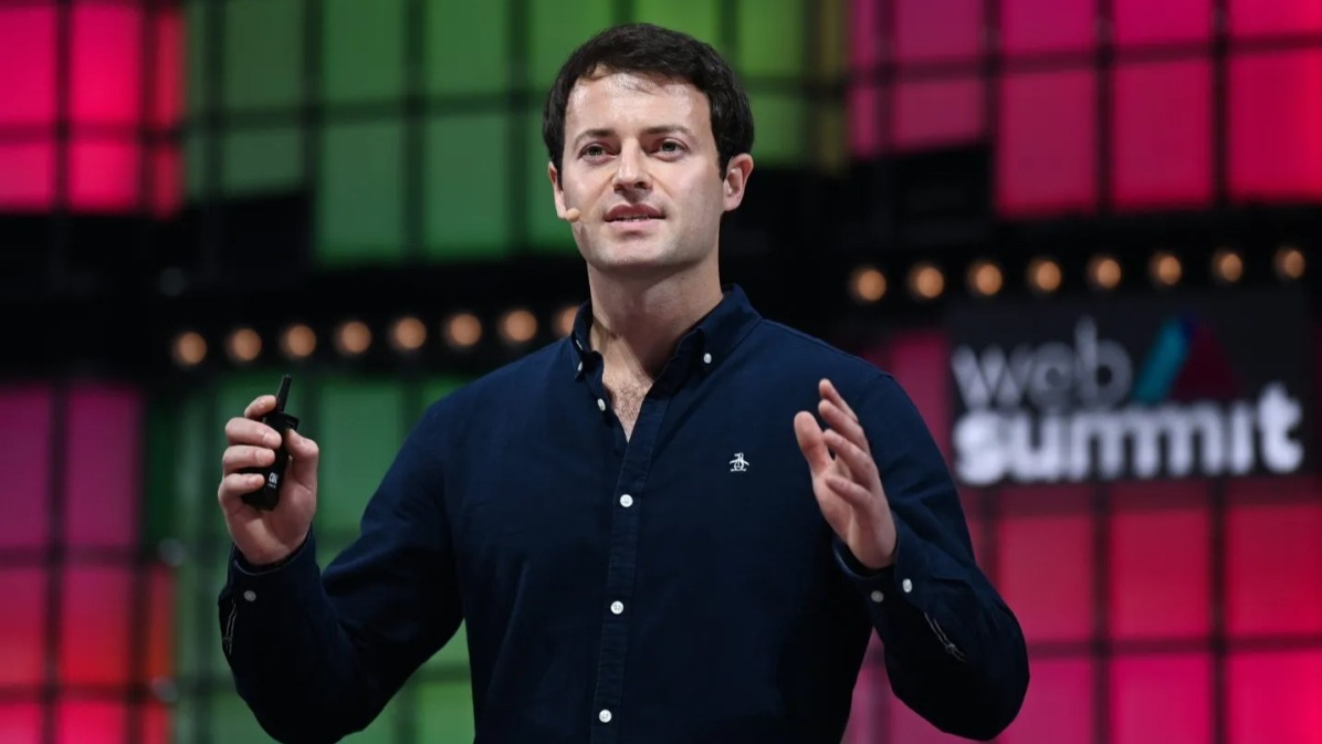 Alex Kendall,  Wayve,  autonomous vehicles,  self-driving cars,  AI technology,  machine learning,  robotics,  innovation,  UK tech entrepreneurs,  mobility solutions