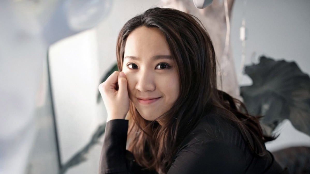 Chen Anni,  Chinese illustrator,  digital artist China,  illustrated books,  creative entrepreneur,  visual storytelling,  animation creator,  youth culture China,  contemporary Chinese art