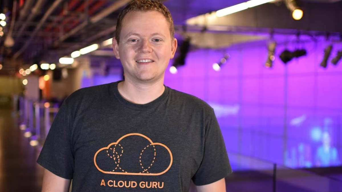 Sam Kroonenburg,  Sam Kroonenburg biography,  Sam Kroonenburg achievements,  Sam Kroonenburg career,  Sam Kroonenburg philosophy,  Sam Kroonenburg future goals,  innovative professionals,  thought leaders,  mentorship,  professional growth